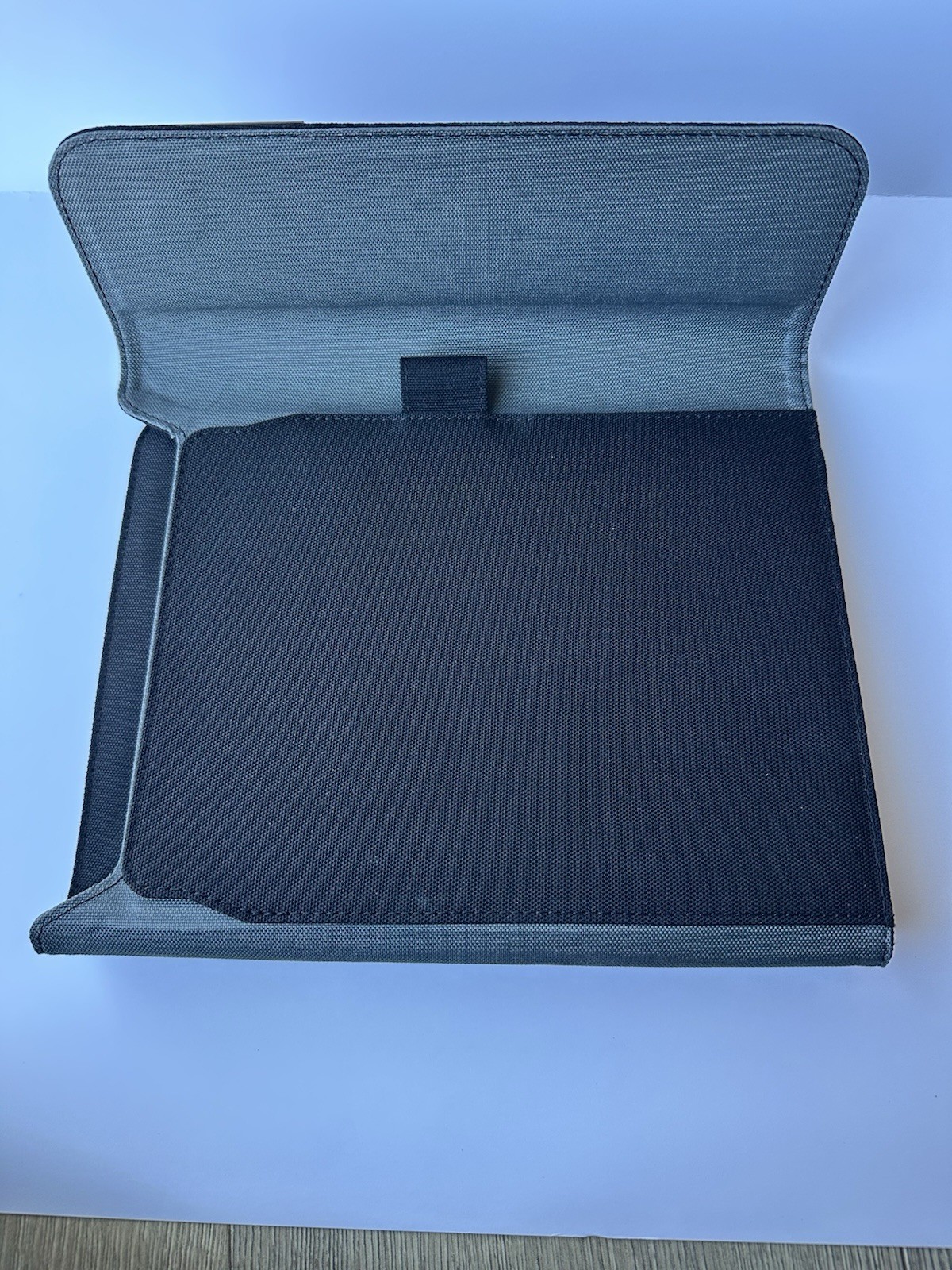 Rocketbook Smart Notebook folio 100% Recyclable Biodegradable Cover W/penHolder