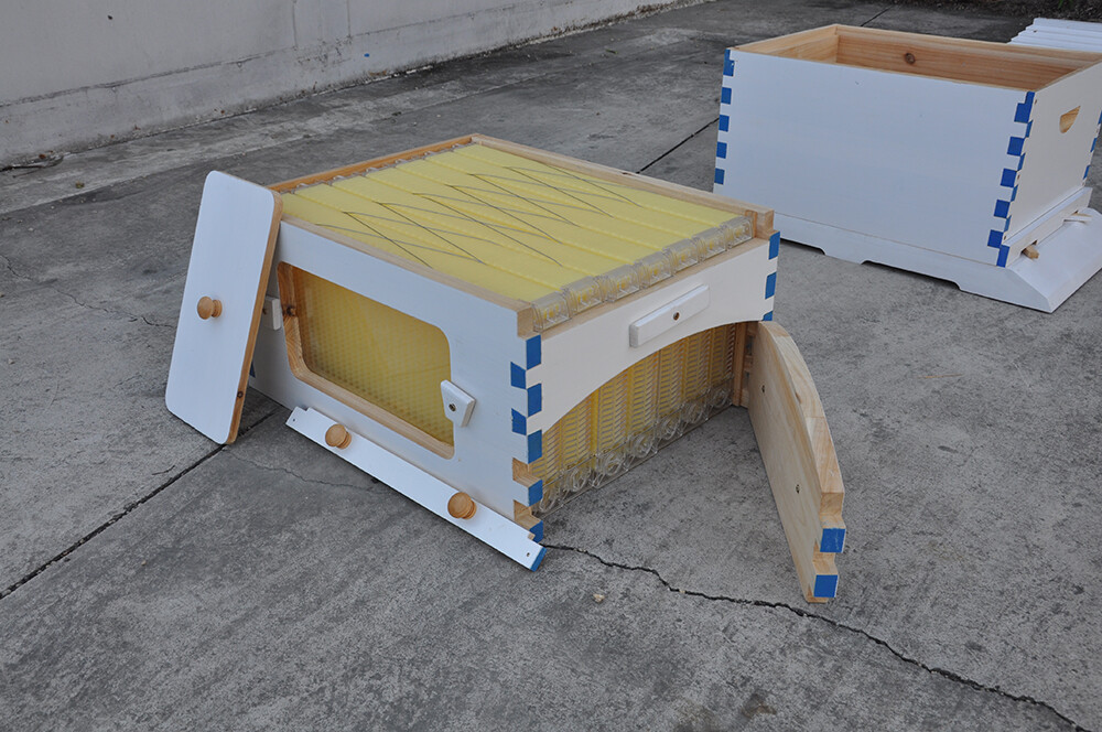 2026 White Wooden Auto Bee Hives Cedarwood + 7PCS Beekeeping Honey Hive Frames