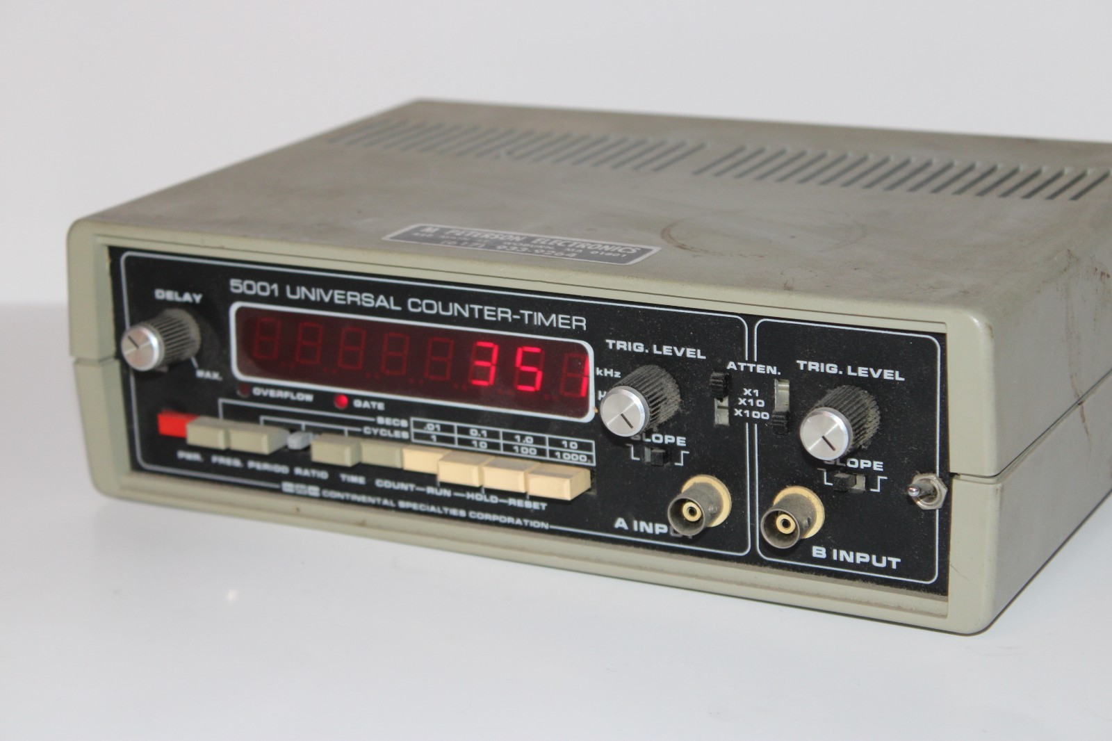 Global Specialties 5001 Universal Counter Timer (POWERS ON – CONDITION UNKNOWN)