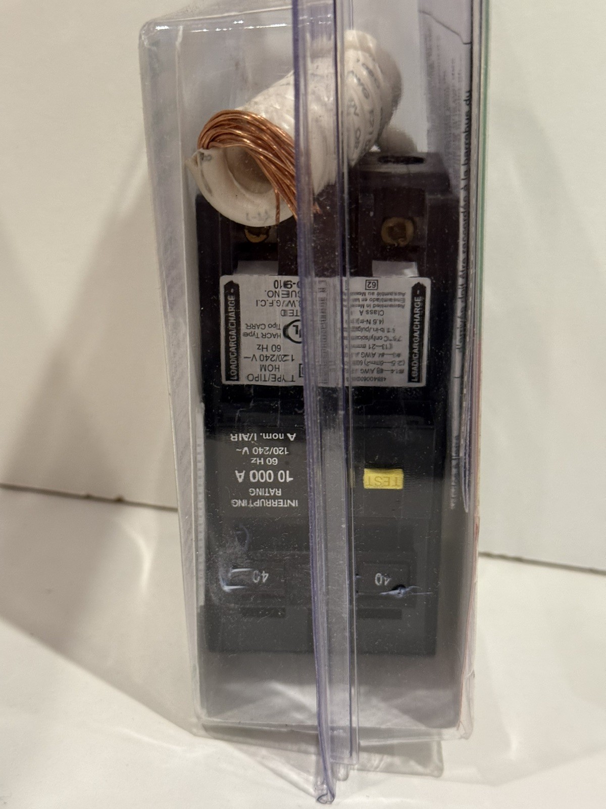 Square D HOM240GFIC Circuit Breaker *NIB*