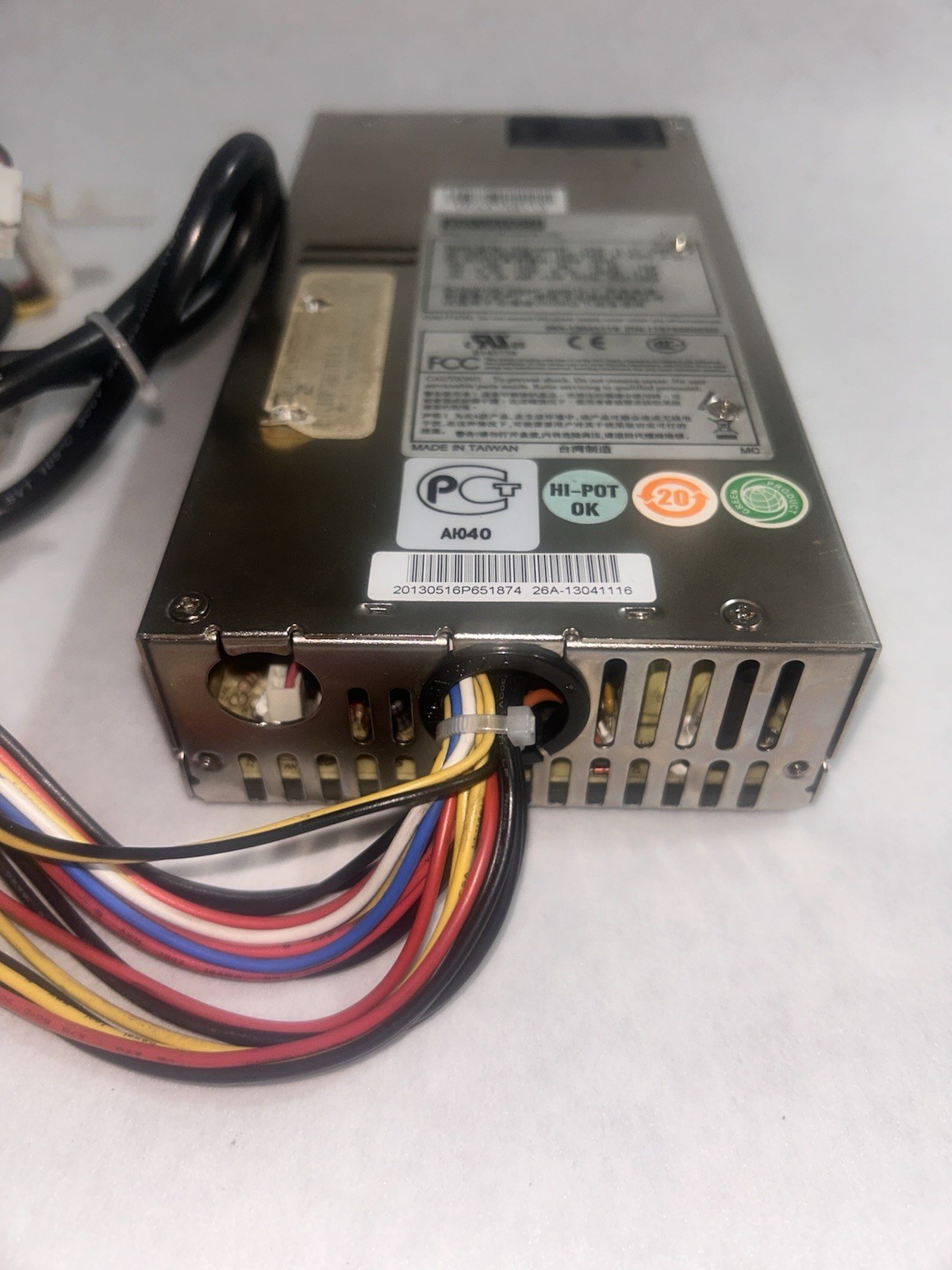 Advantech P1U-6200P Industrial Switching Power Supply 200W AC 100-240V