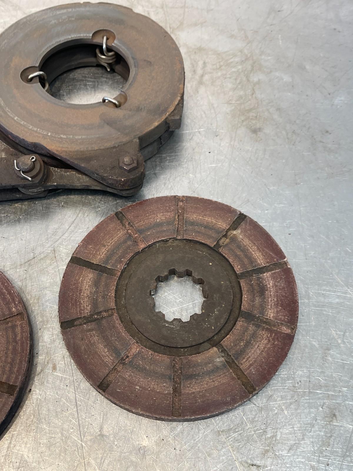 1967 International IH 444 Tractor Brake Actuator & Discs