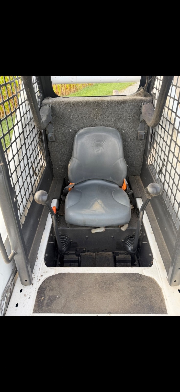 873 Bobcat, 73 Horsepower Diesel Engine, Auxiliary Hydraulics