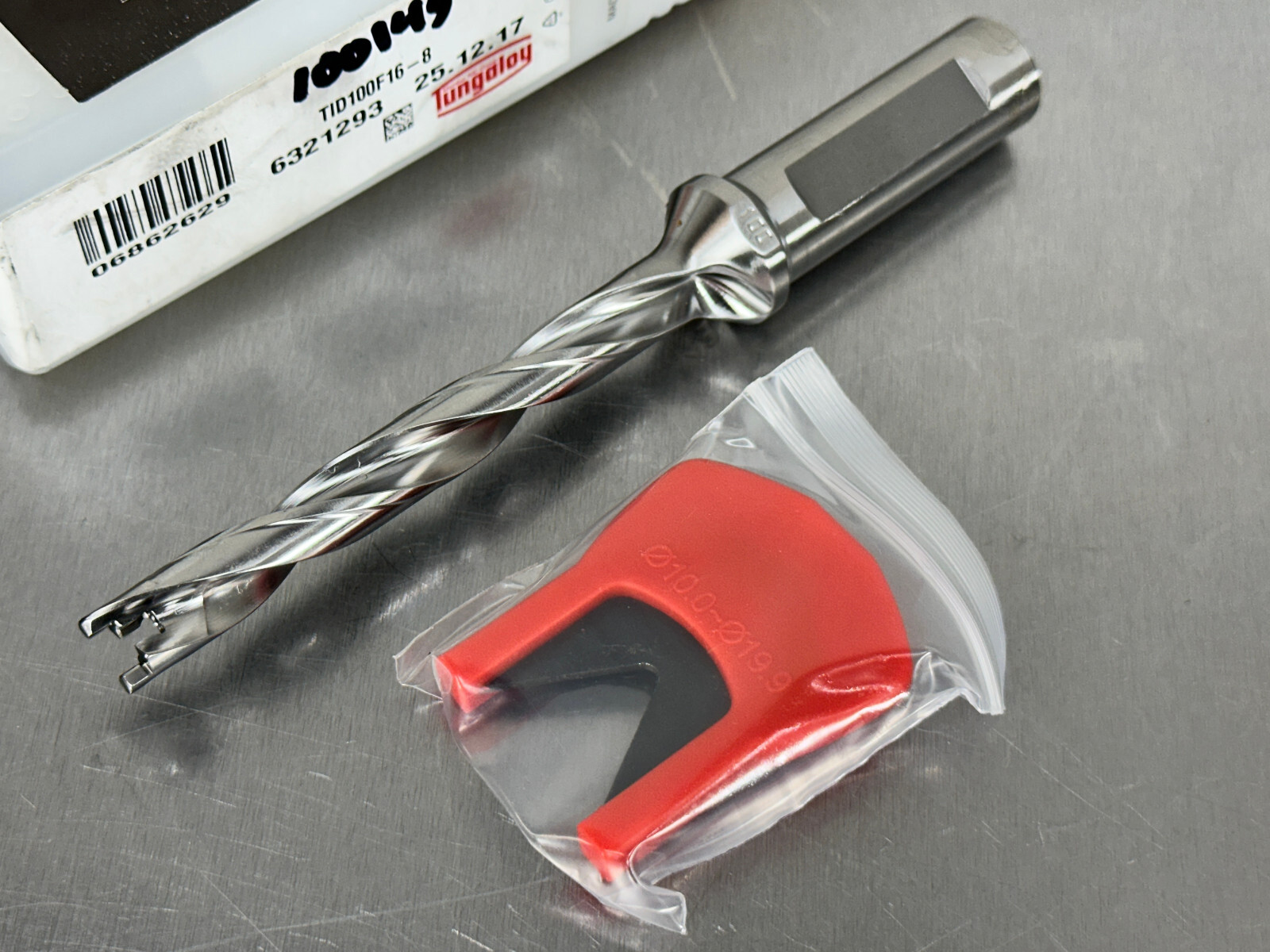 Tungaloy TID100F16-8 Indexable Drill 10mm 8xD Drill Meister Replaceable Tip