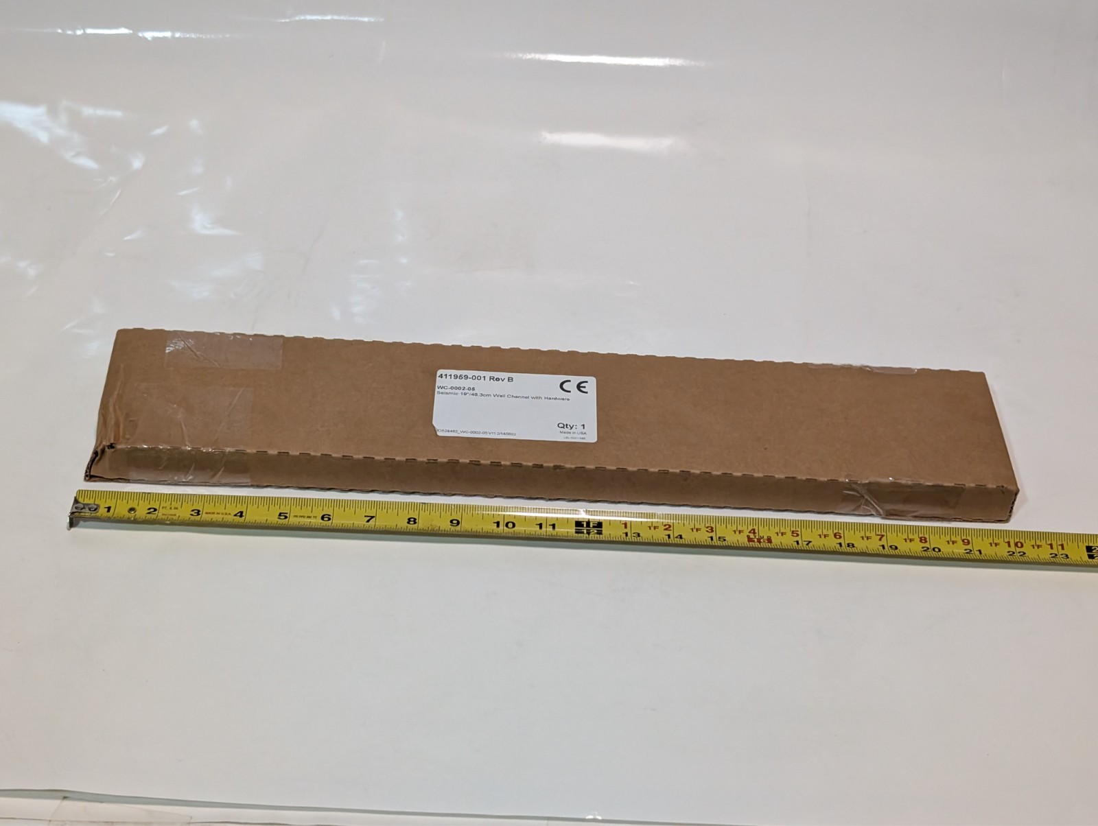 GCX WC-0002-05 seismic 19in wall channel with hardware 411959-001 Rev B as shown
