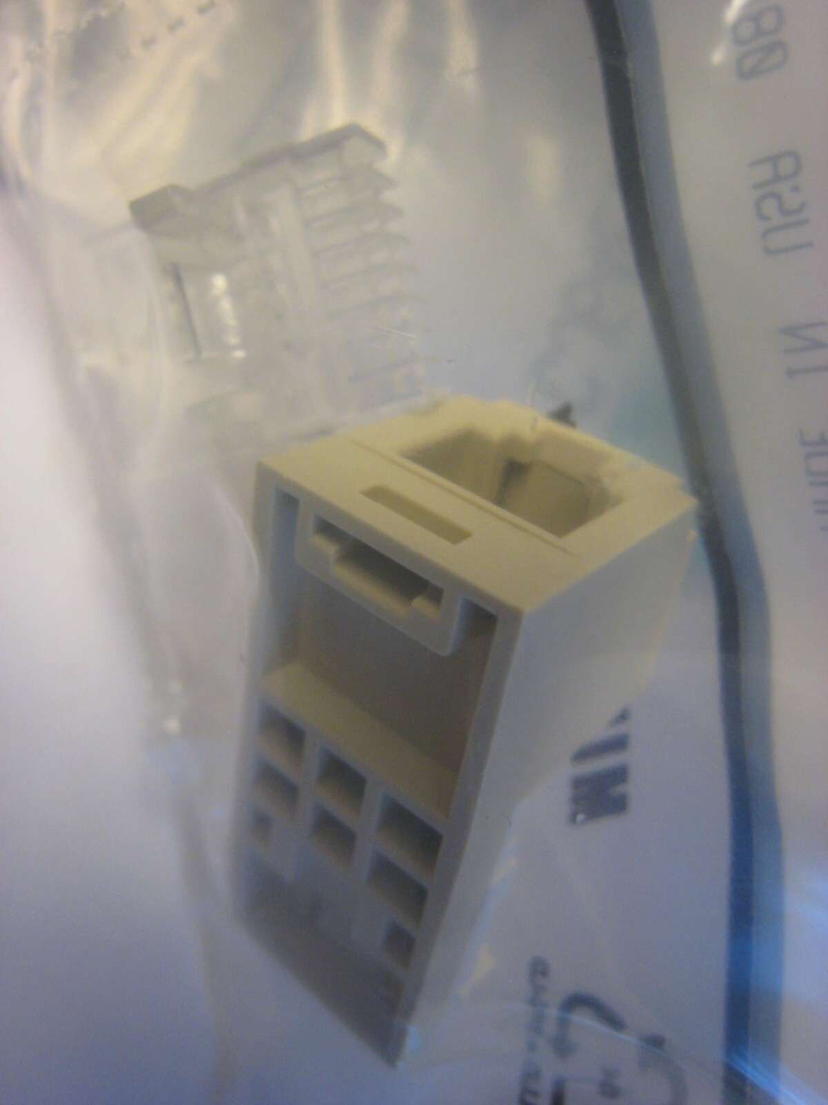 10 yes 10 Panduit CJ64EI Made USA (10 items) 6 position 4 -wire RJ11 type Jack