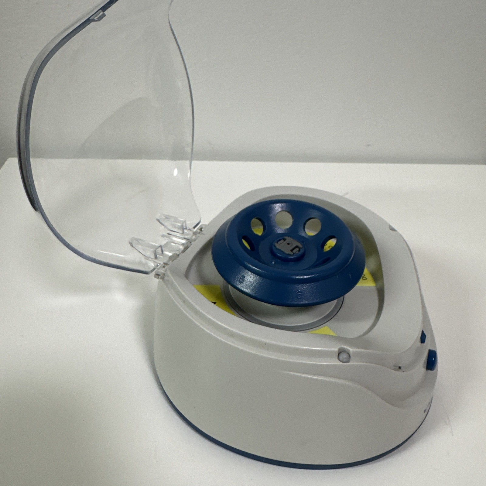 VWR Mini Centrifuge C0803 7500rpm 30 Days Warranty