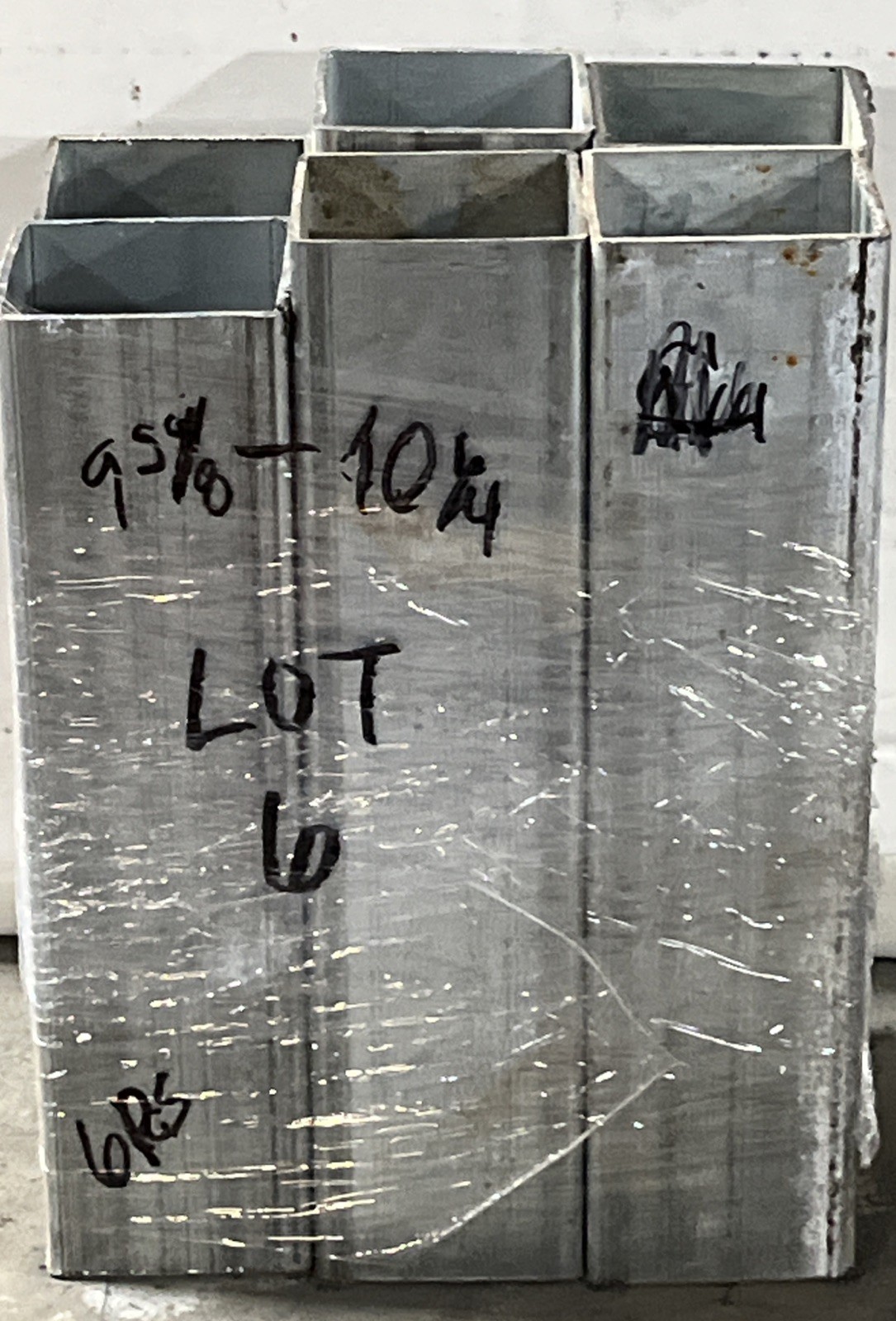 6 Scrap Repair Art 2-1/2″ X 2-1/2” Galvanized Square Tube Cut 9-5/8-10-1/4 Lot 6