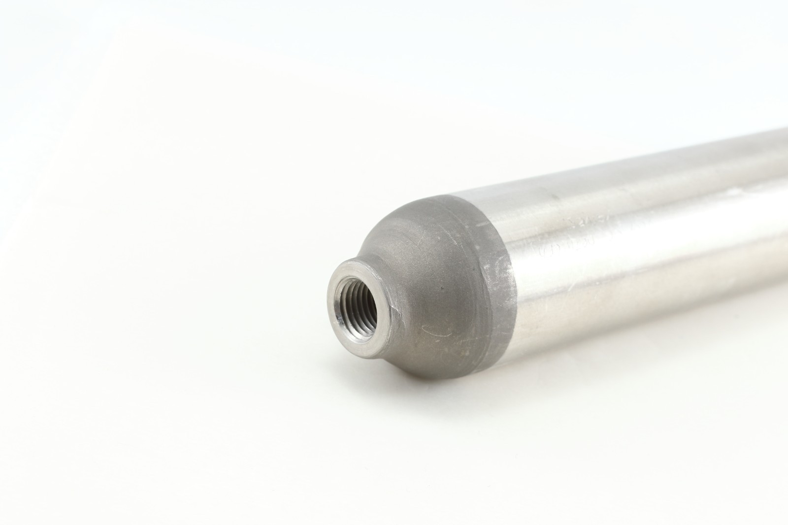 Sample cylinder 150CC, Hoke 12-83 150, stainless steel, 1/4 NPT double ended.