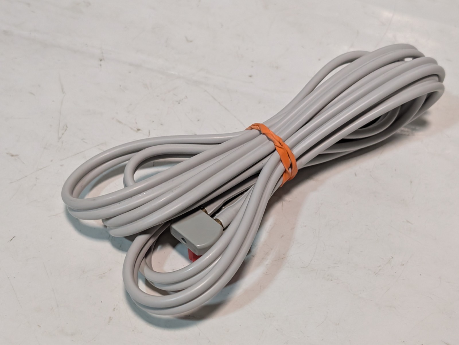 Nihon Kohden YN-921P NIBP Air Hose, double hose, as shown in pictures