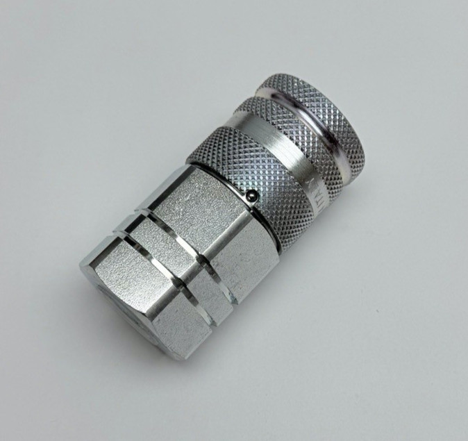 F-A13 STUCCHI 1/2″ NPT, FLAT FACE QUICK COUPLER, FEMALE THREAD