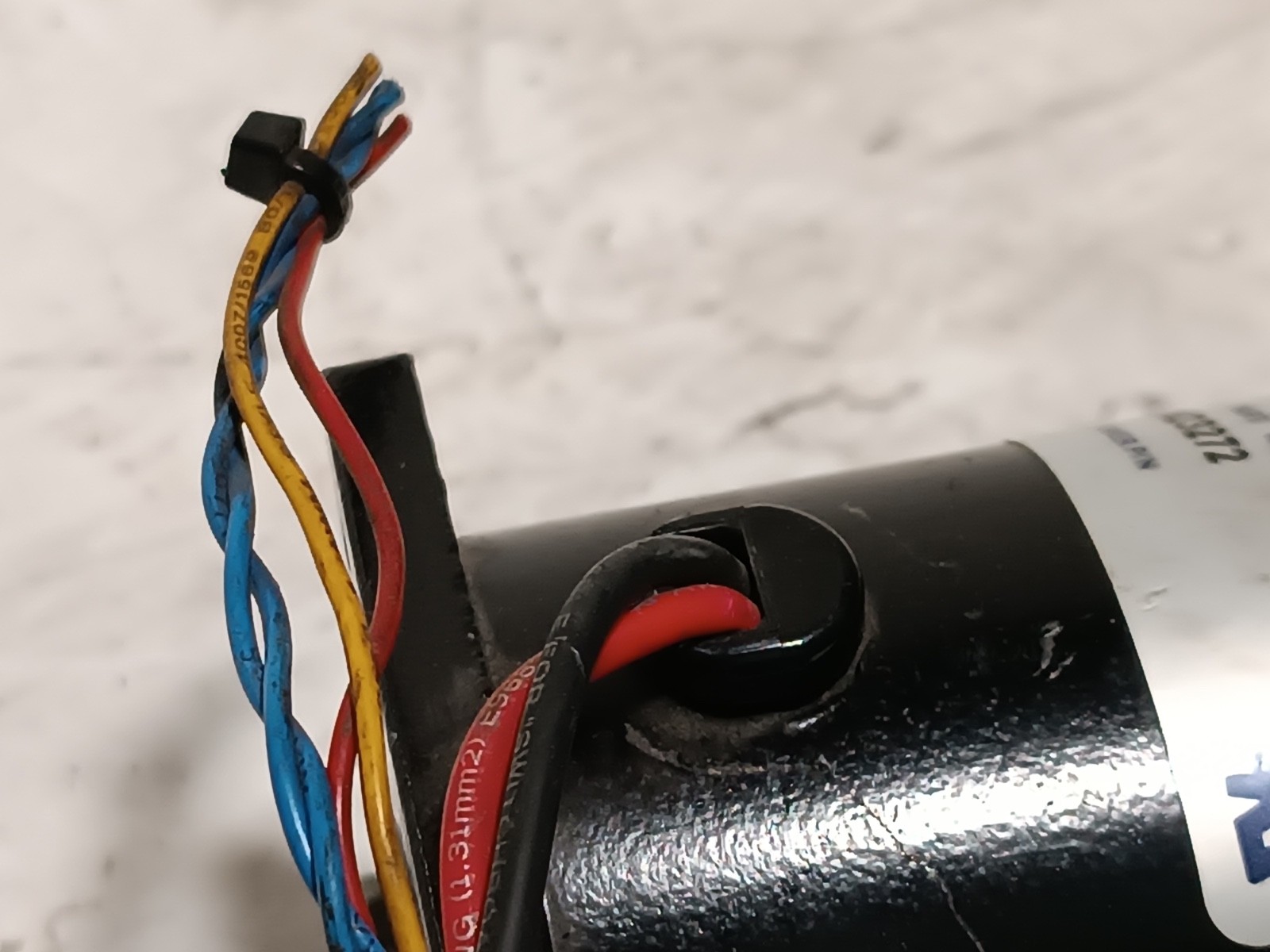 Rae Corporation 2423272 DC Motor 1790RPM 90VDC 20 in-oz Torque TENV Enclosure