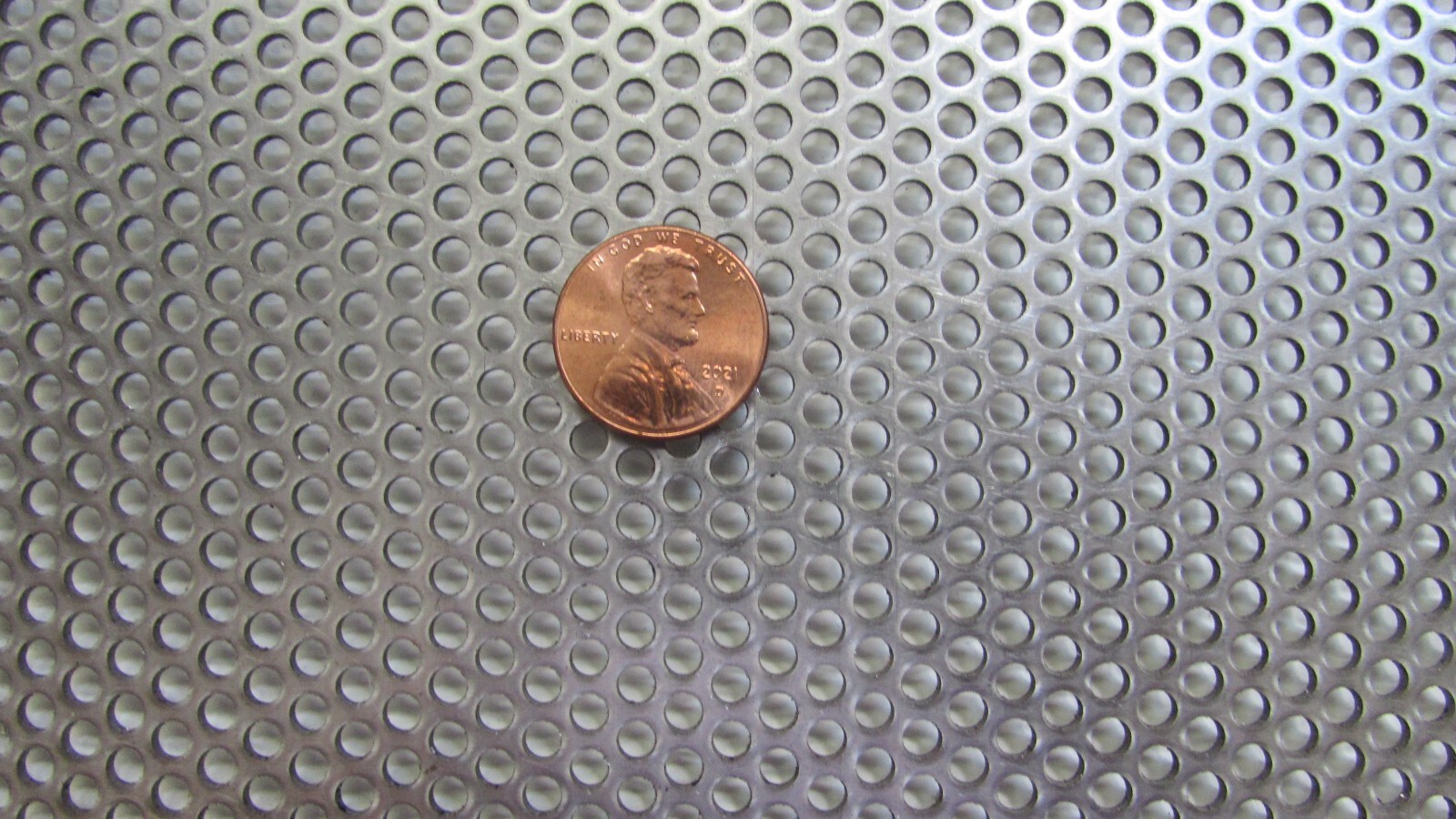 1/8″ HOLES—18 GAUGE 304 STAINLESS PERFORATED SHEET– 11″ X 24″