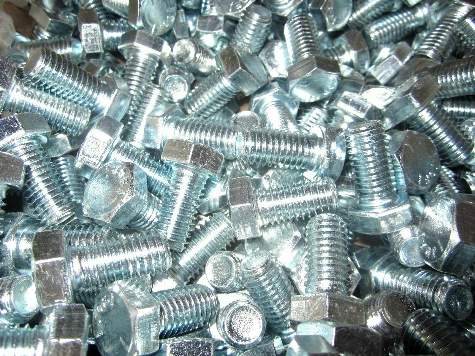 1/2″-13 X 1″ Grade 5 Hex Cap Screws Coarse Thread