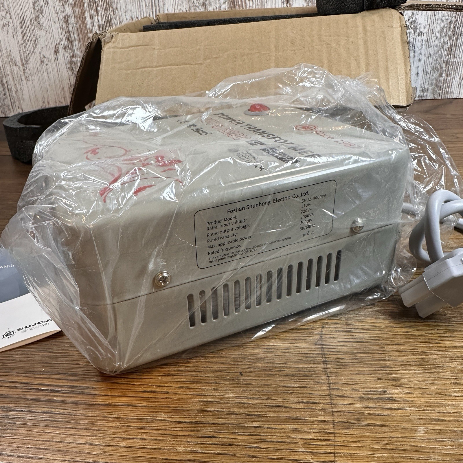 3000W Voltage Converter 110V to 220V Step Up Transformer Heavy Duty