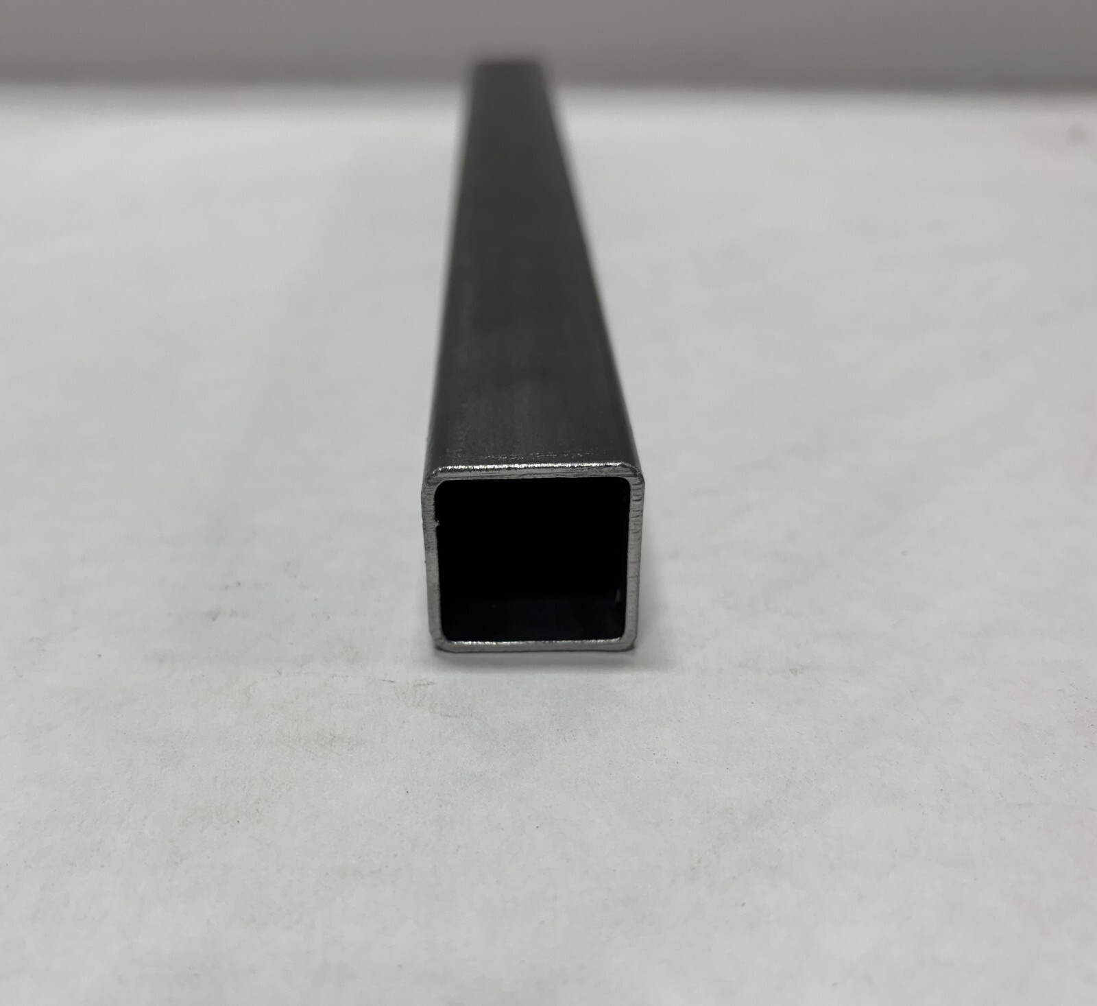 1″X 1″X .065″(16 Gauge) Wall Steel Square Tube 36″ Piece