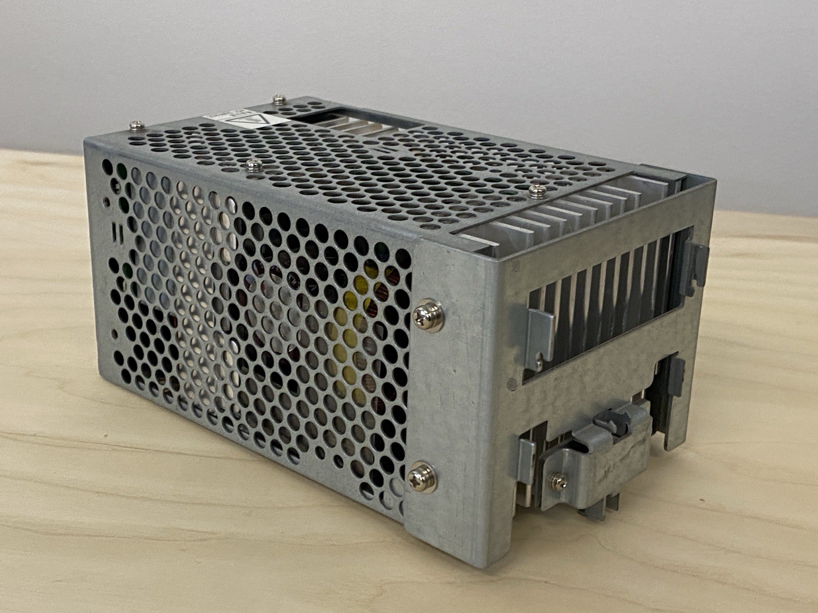 Omron S8PS-30024CD Power Supply, AC 100-240V in, Adjustable 24V DC Out, Rail Mt