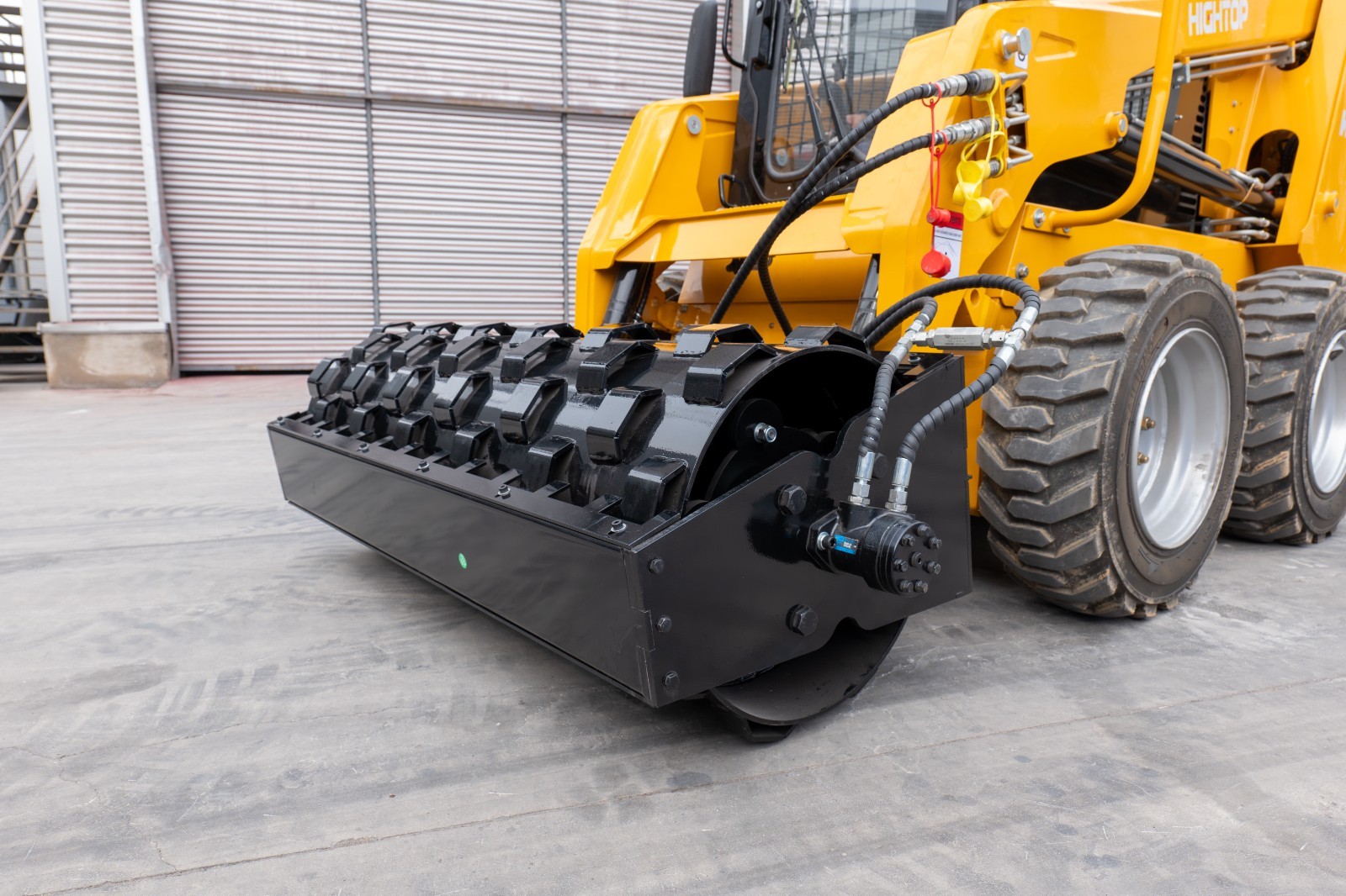 60″ Vibratory Sheepsfoot Roller Compactor for Bobcat Skid Steer | Soil Roller