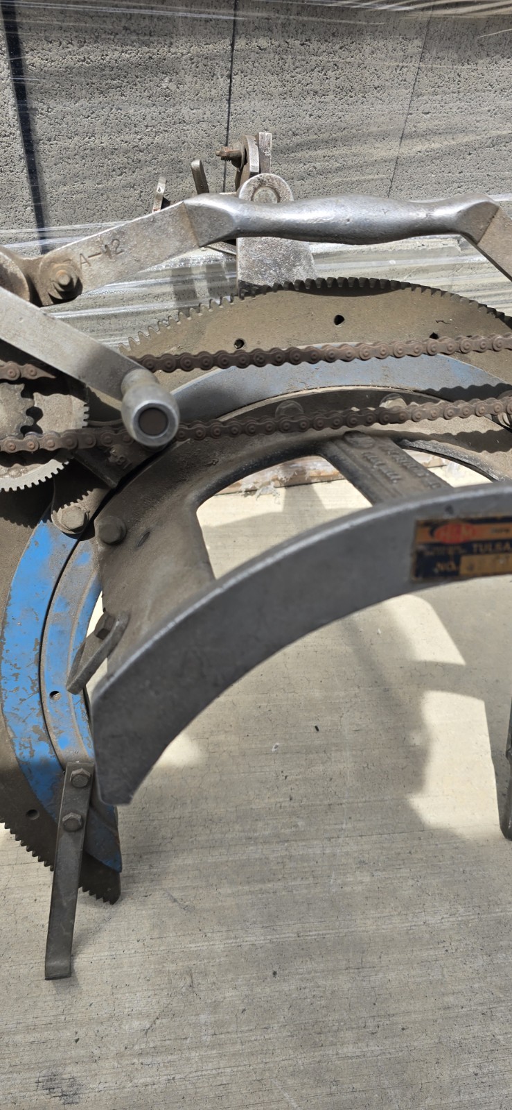 H&M Pipe Beveling Machine H-8 & H-12 4″-8″ & 6″to12” Parts Or Repair READ