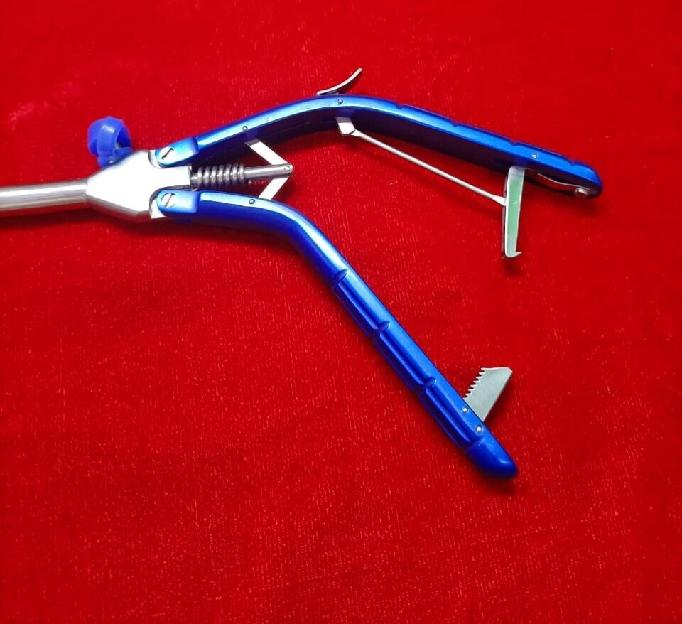 Laparoscopic Tenaculum 1×1 10mmx330mm Reusable High Quality Surgical Instruments
