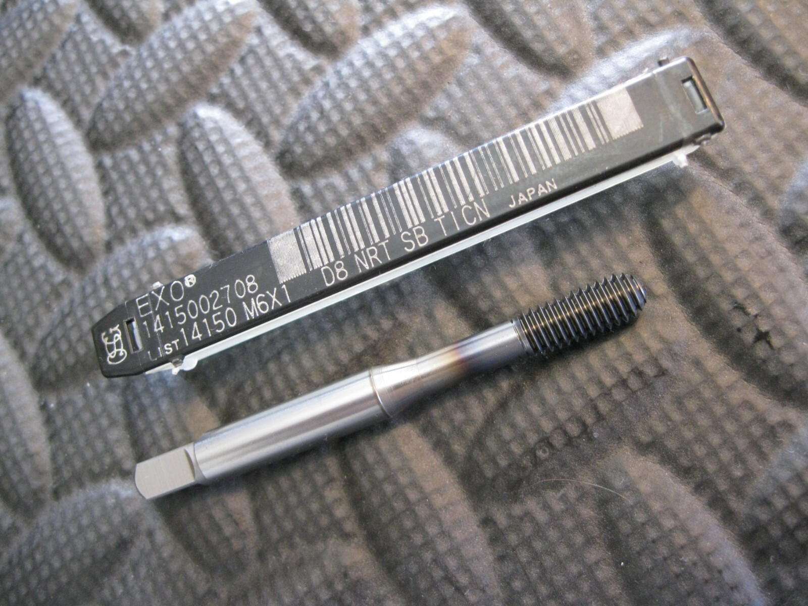 M6 x 1.0 Form Tap Semi-Bottom D8 VC10 NRT TICN OSG EXO