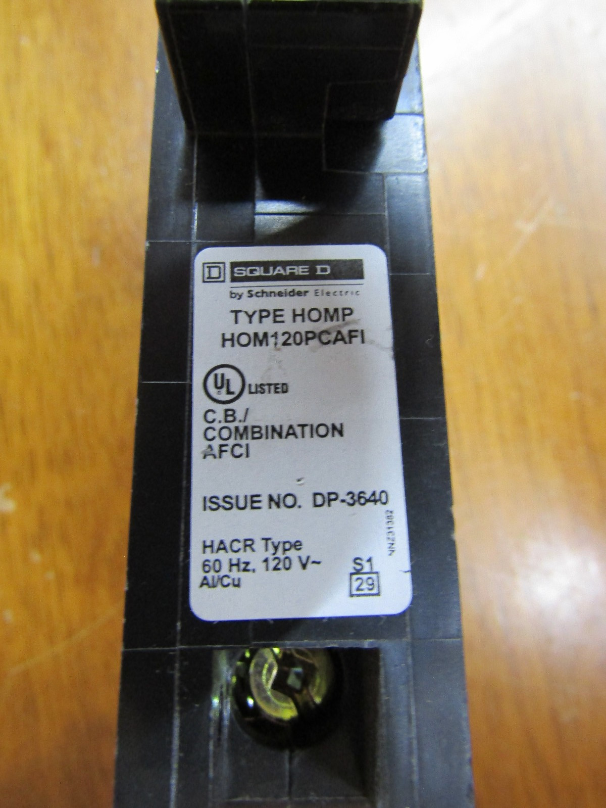 SQUARE D HOMELINE 1-HOM115PCAFI 15A 1- HOM120PCAFI 20 AFCI Circuit Breaker