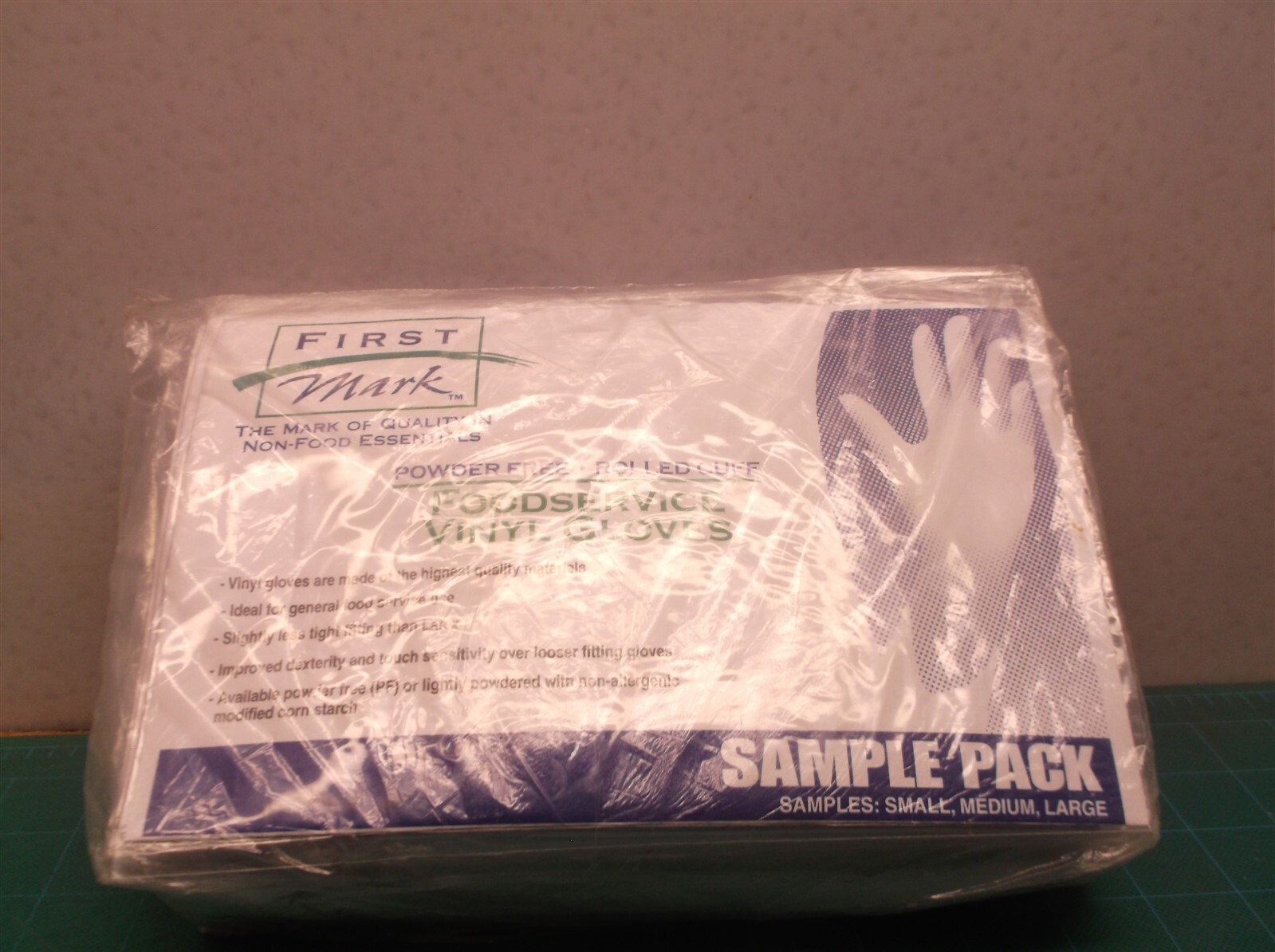 FIRST MARK FM-1 1/25 FOODSERVICE VINYL GLOVES