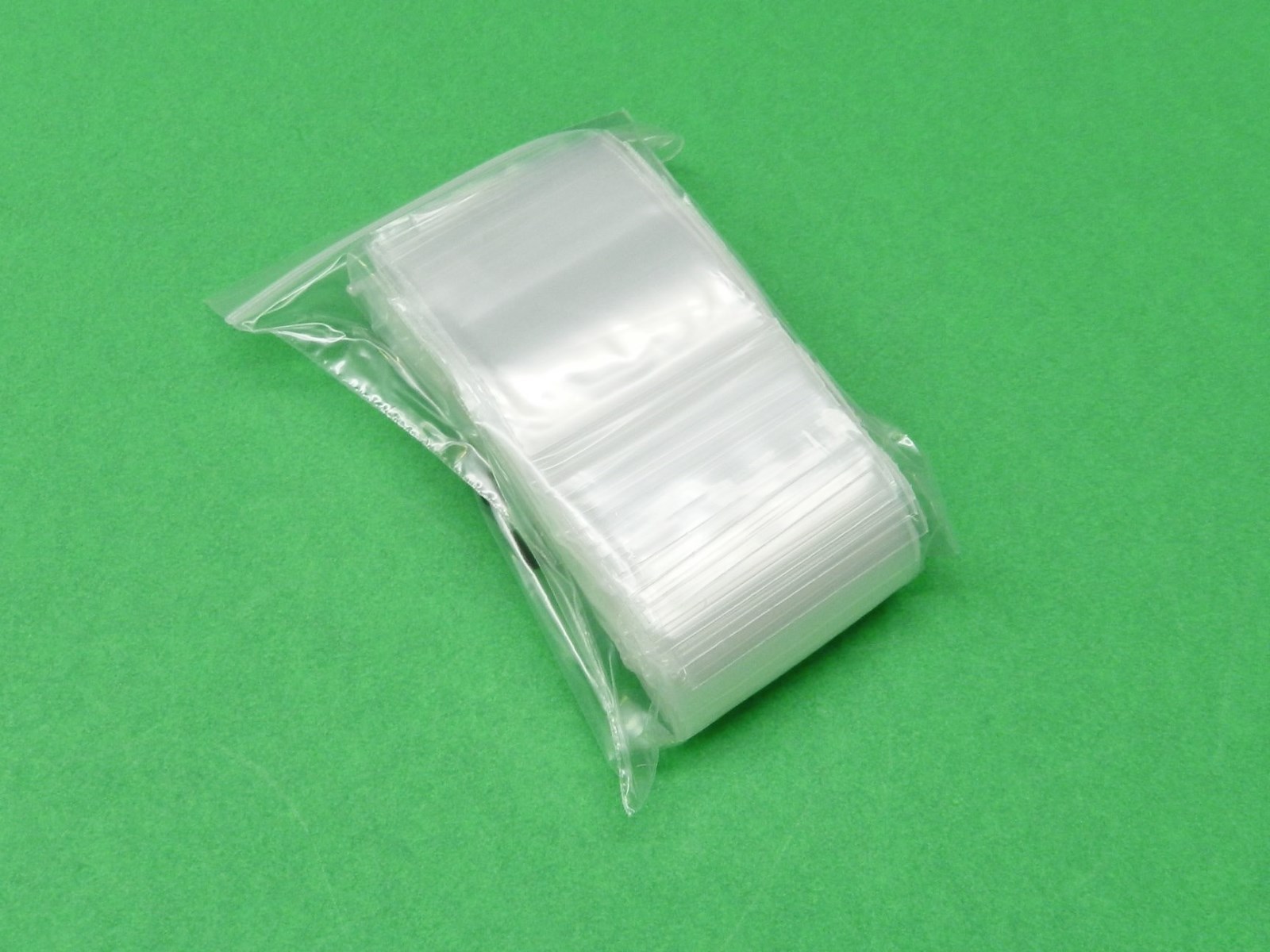 100 Zip Seal Lock Bags 1-1/2″ x 1-1/2″ Reclosable 2MIL Clear 1.5″x1.5″ Baggies