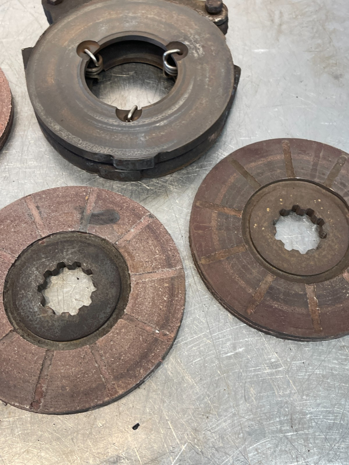 1967 International IH 444 Tractor Brake Actuator & Discs