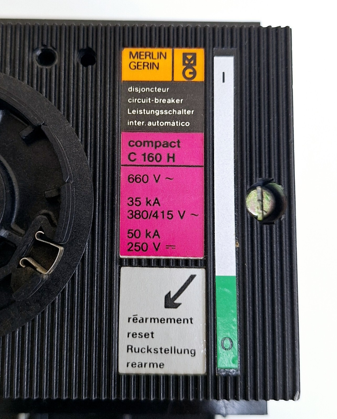 Merlin Gerin Compact C 160H Circuit Breaker 660V 35kA 380/415V 50kA 250V 160A