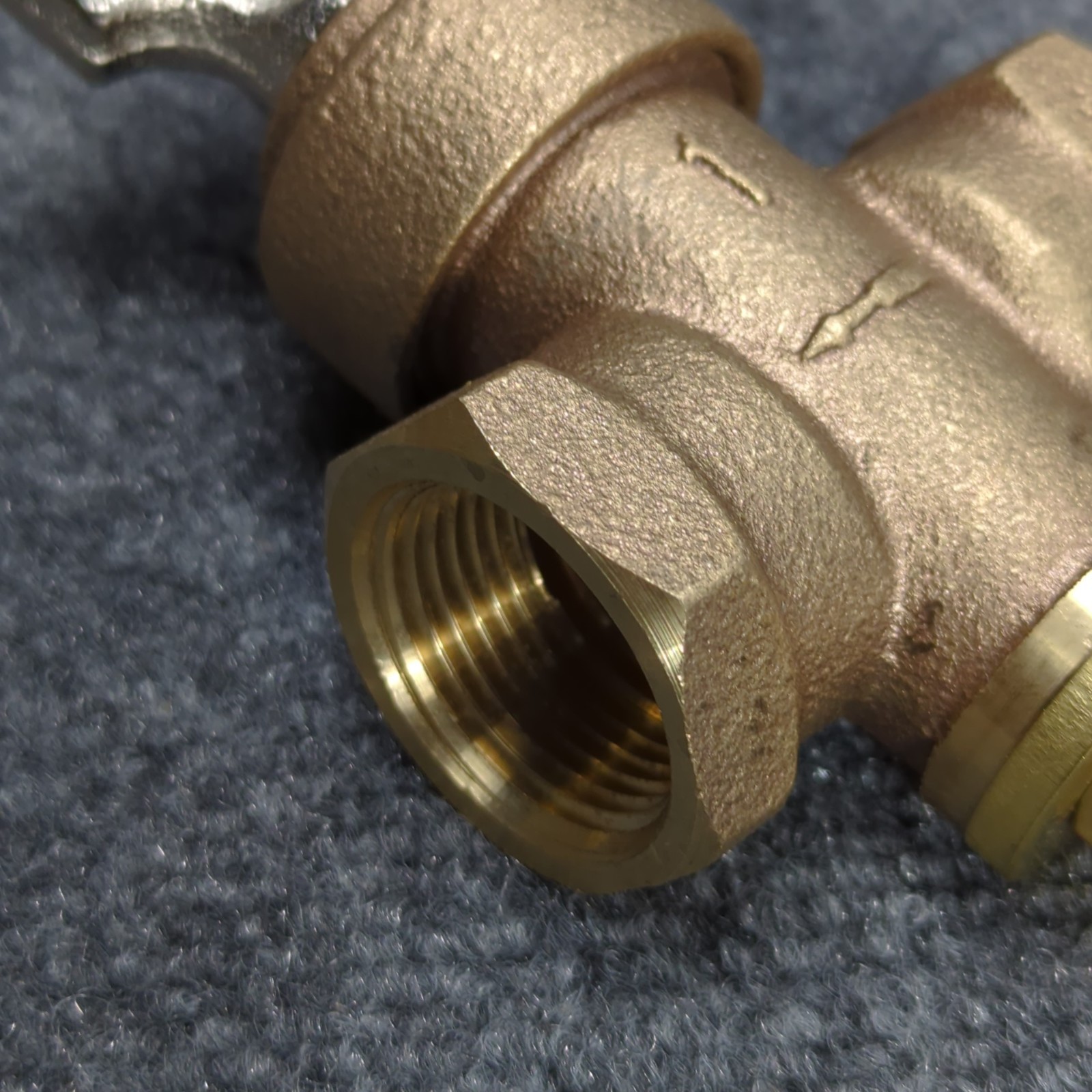 PROLINE Ground Key & Stop Valve Irrigation Shut Off 1″ FIP x 1″ FIP 105-905NL