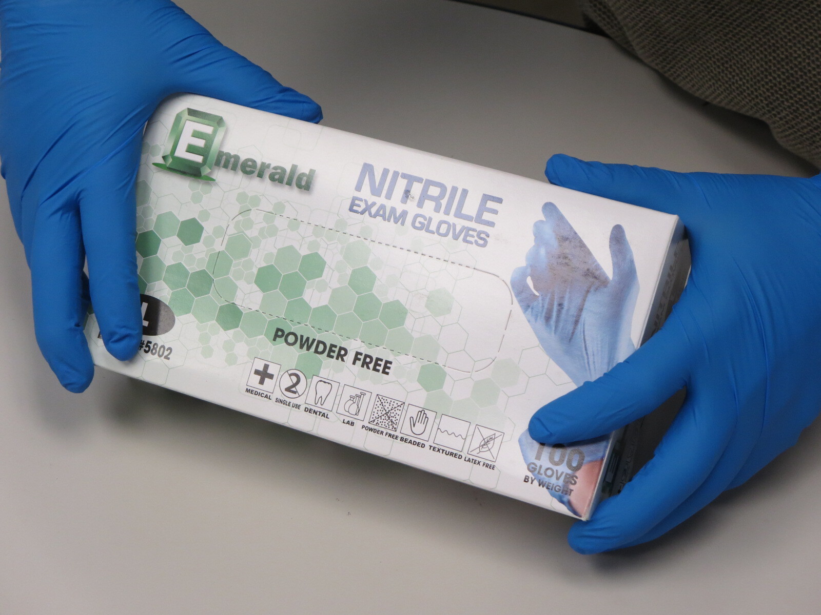 Emerald Exam Nitrile Powder-Free 3 Mil 5-Sizes XS, S, Med, LG, XL Under 6ȼ Ea
