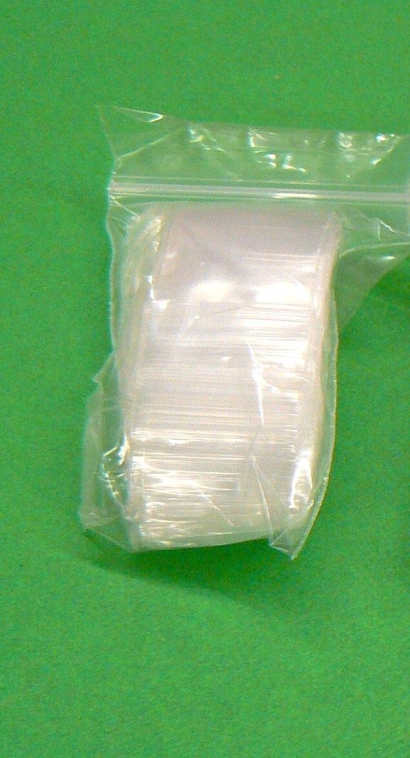 Square 1″ x 1″ Reclosable 2mil Zip Seal Lock Bags 300 Clear Mini 1×1 Baggies