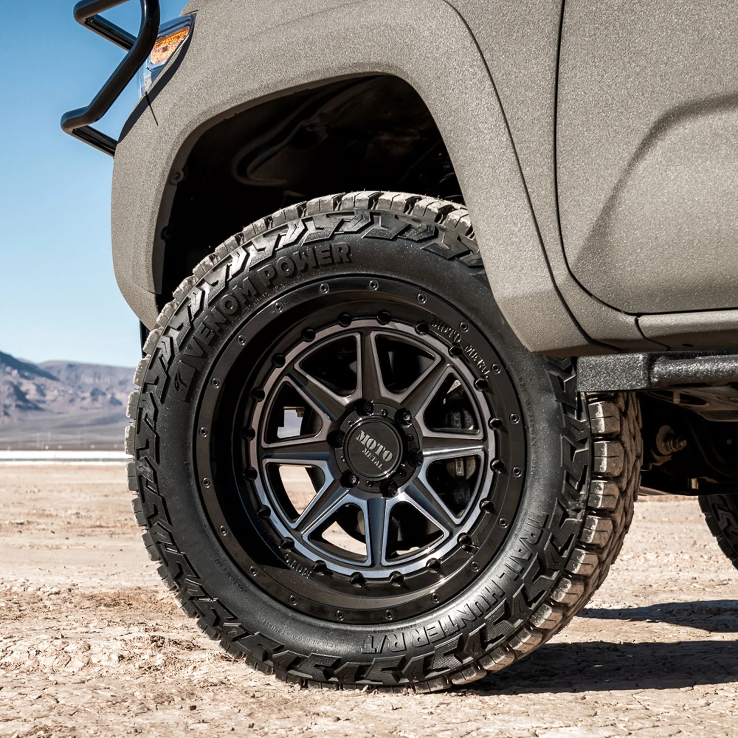 Venom Power Trail Hunter R/T 33X12.50R17 120Q E 10 Ply Rugged Terrain Light Truc