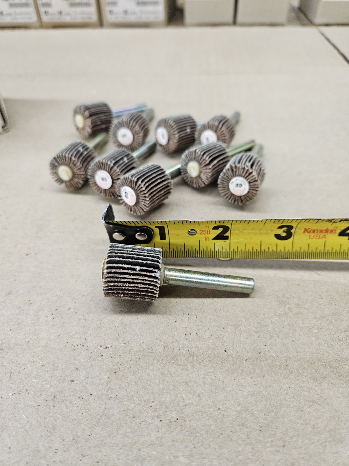 3/4″ x 3/4″ 80 Grit Flap Wheels 1/4″ Drill Mount Shank, 25,000 RPM – Lot of 10