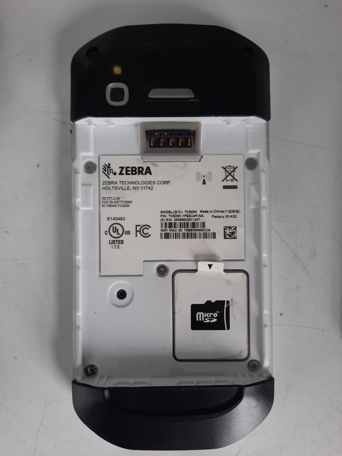 Zebra TC52 TC520K-1PEZU4P-NA Mobile Scanner-( W/Battery/Charger )-MDM Locked