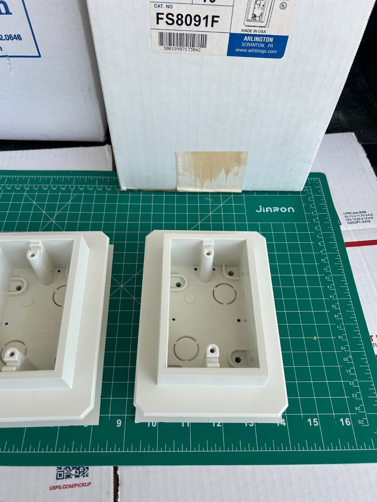 2-pack FS8091F Textured Plastic 1-Gang Weatherproof Outlet FS Box 4.511″ x 6.5″