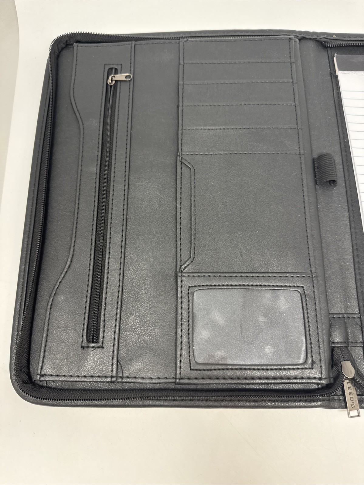 UNITED STATES CYBER COMMAND EMBOSSED PORTFOLIO PLANNER