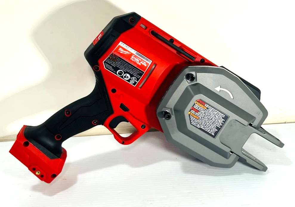 Milwaukee M18 FUEL ½”-1” Steel Pipe Cutter 3469-20 **Tool Only*Missing blade**