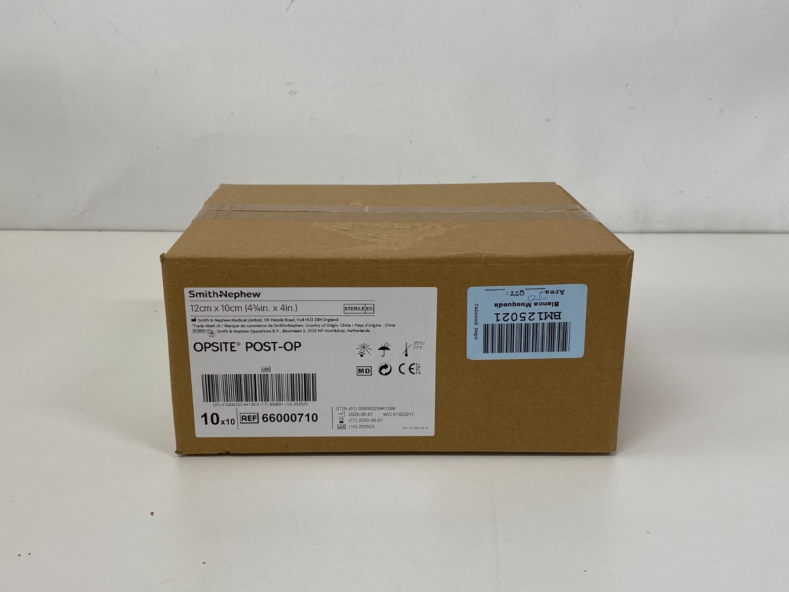 Case of 10 Boxes SMITH & NEPHEW Opsite Post-Op 66000710 Exp.2030 (*DD8*)