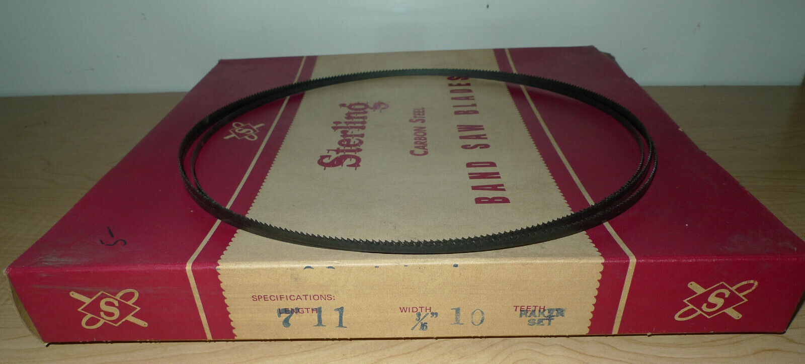 N.O.S. STERLING 95″ (7′-11″) Width 3/16″ Raker Set 10 Point Band Saw Blade