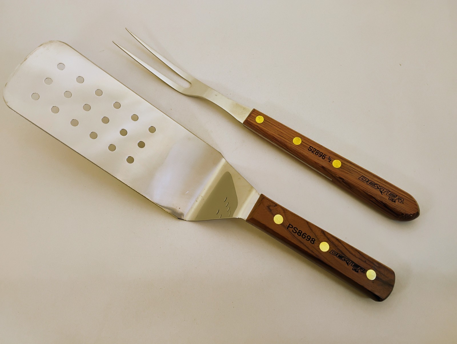 Dexter USA 8X3 PS8698 Perforated Spatula Turner & Hibachi 13.5″ Fork Factory2nd