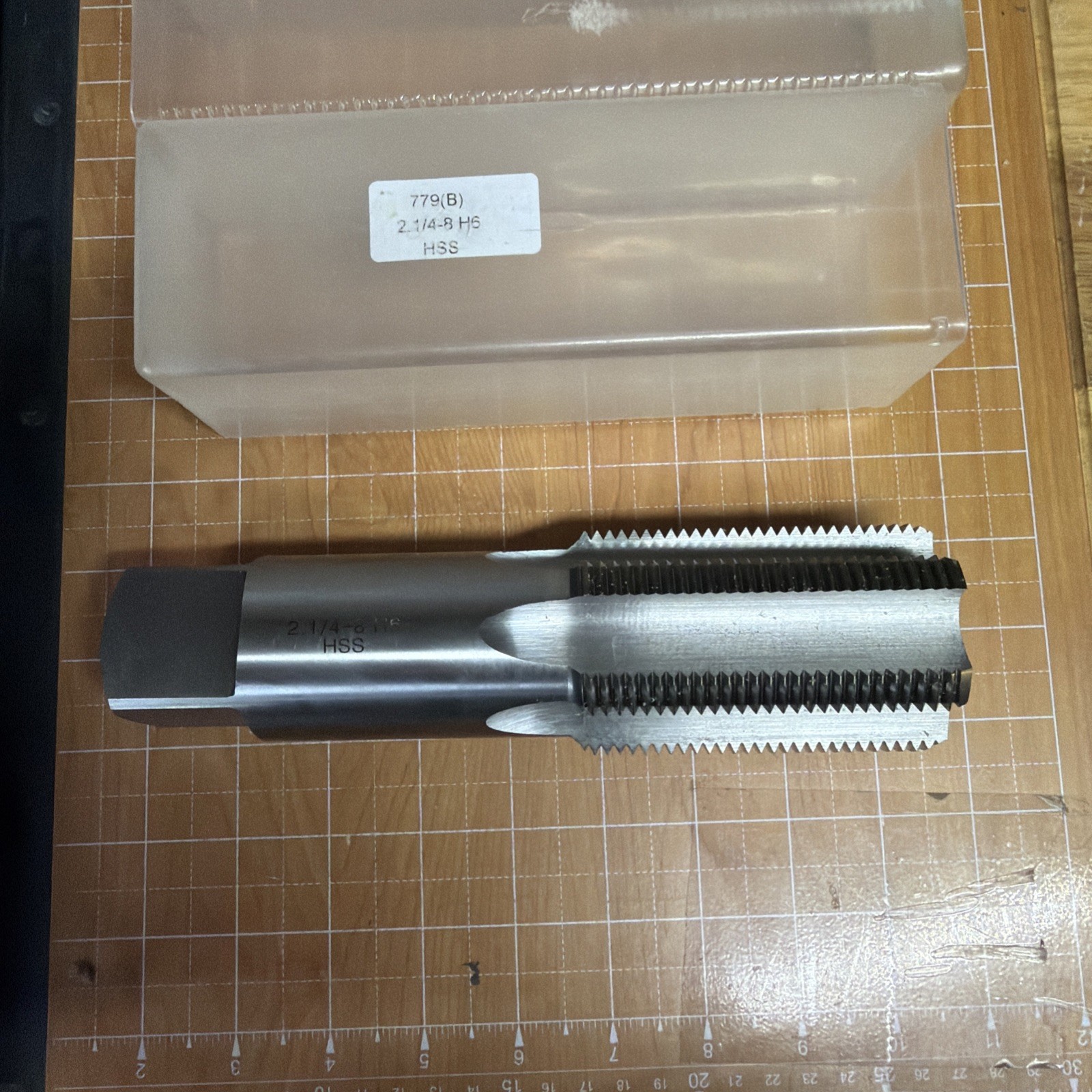 2.1/4-8 H6 HSS 779(B) Bottom 6 Flute High Speed Tap