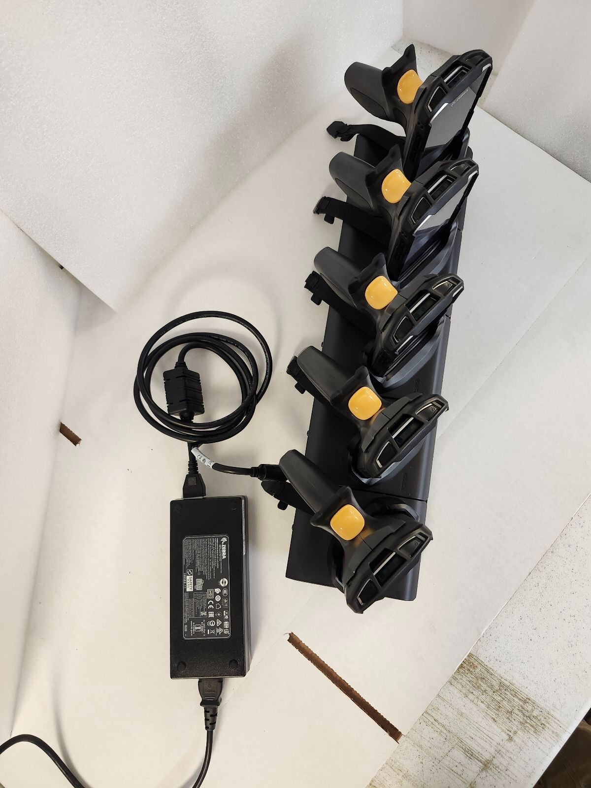 ✅LOT OF 5 Zebra TC56 2D Android Scanners +Cradle +New Cases & Handles!🔥⭐