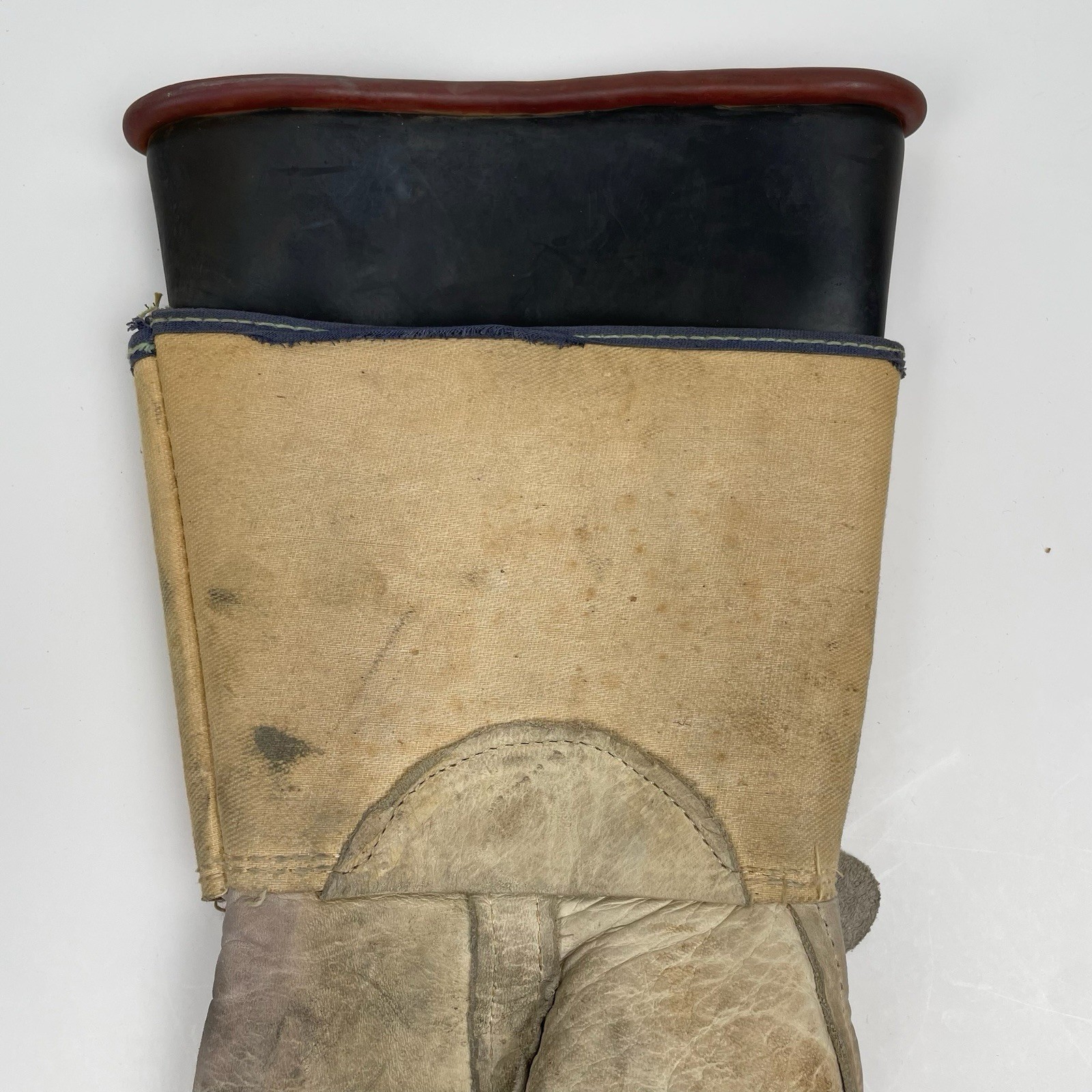 1967 CHARCO Rubber Lineman Gloves w/Allied B-11 Leather Protectors Display Only
