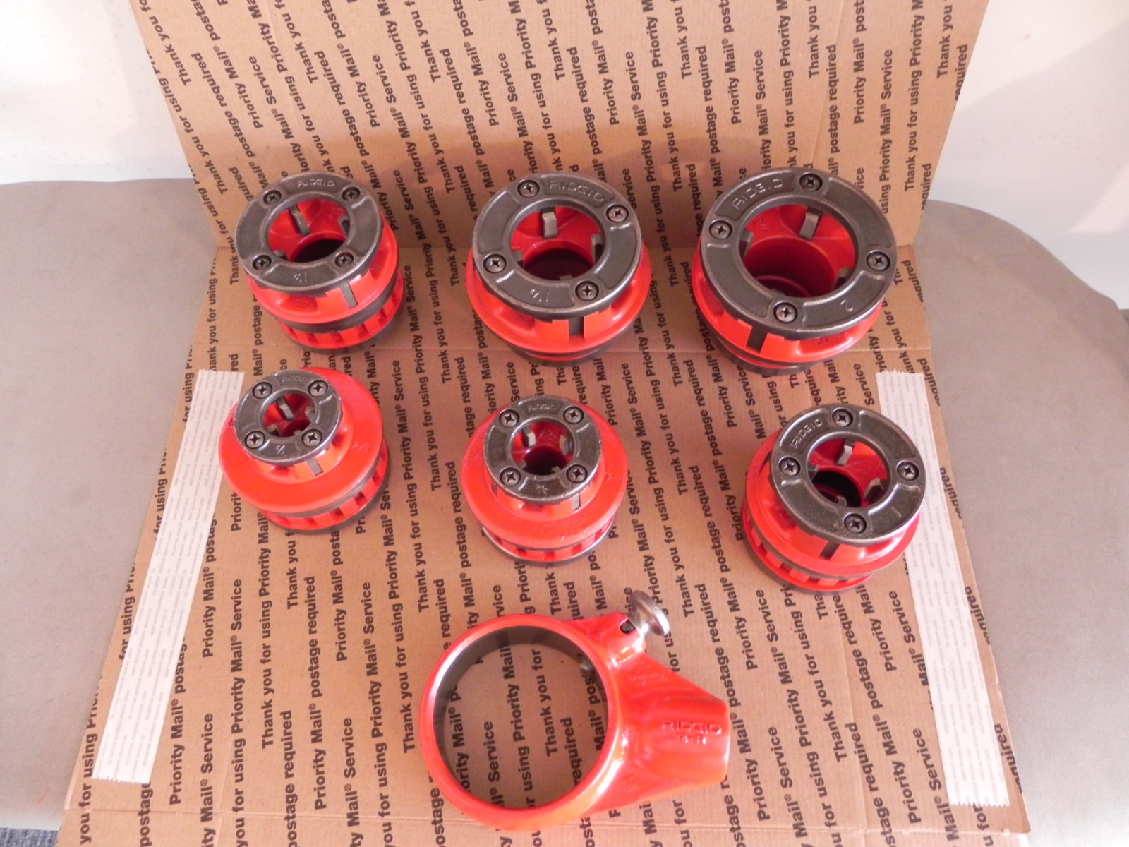 Ridgid 12R manual pipe threader Set 1/2 to 2″ NPT with Ratchet rigid refurbished