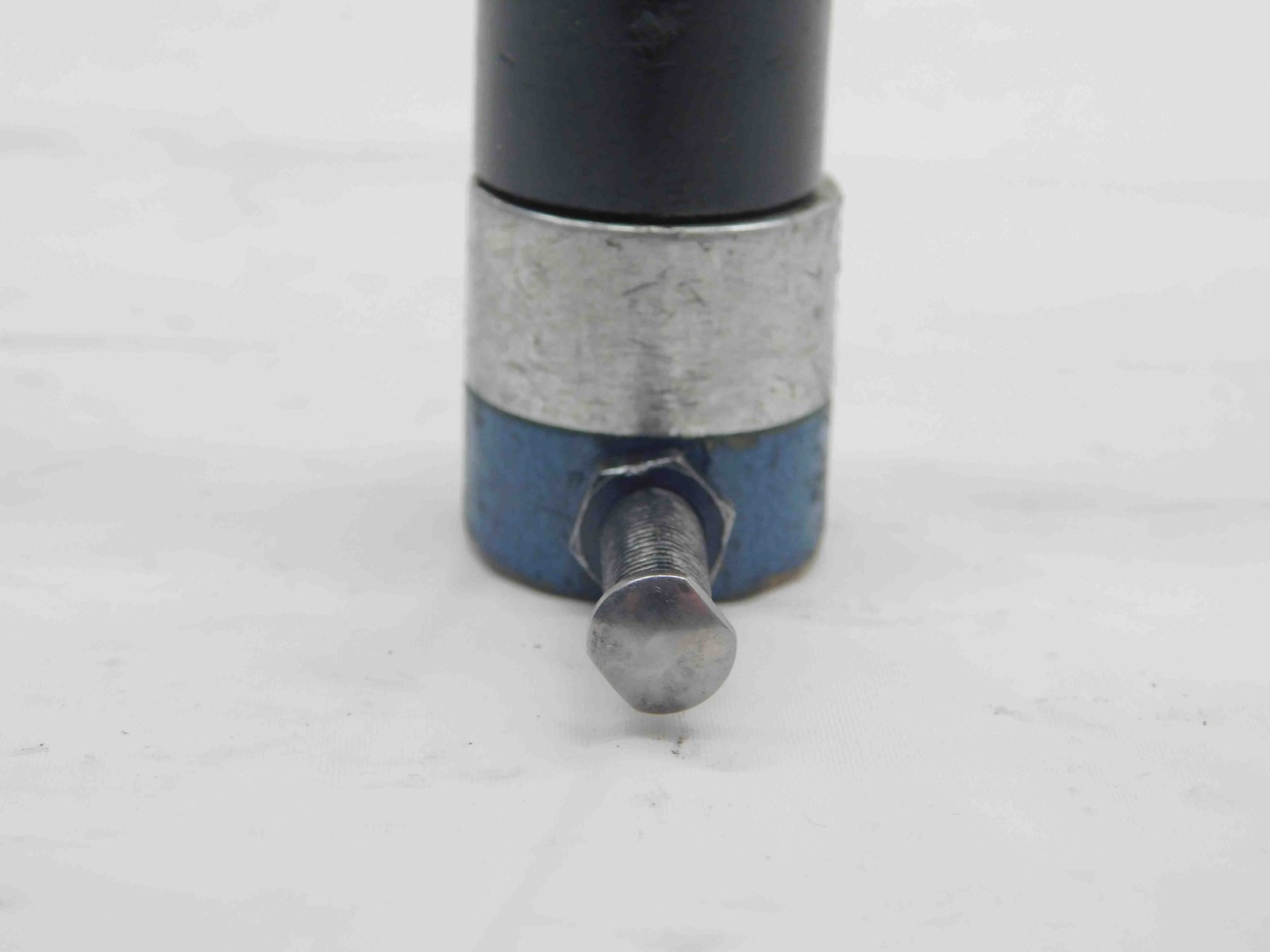 DORSEY INDICATOR DIAL BORE GAGE UNKNOWN RANGE .002mm GRADUATION MODEL 2I02-002