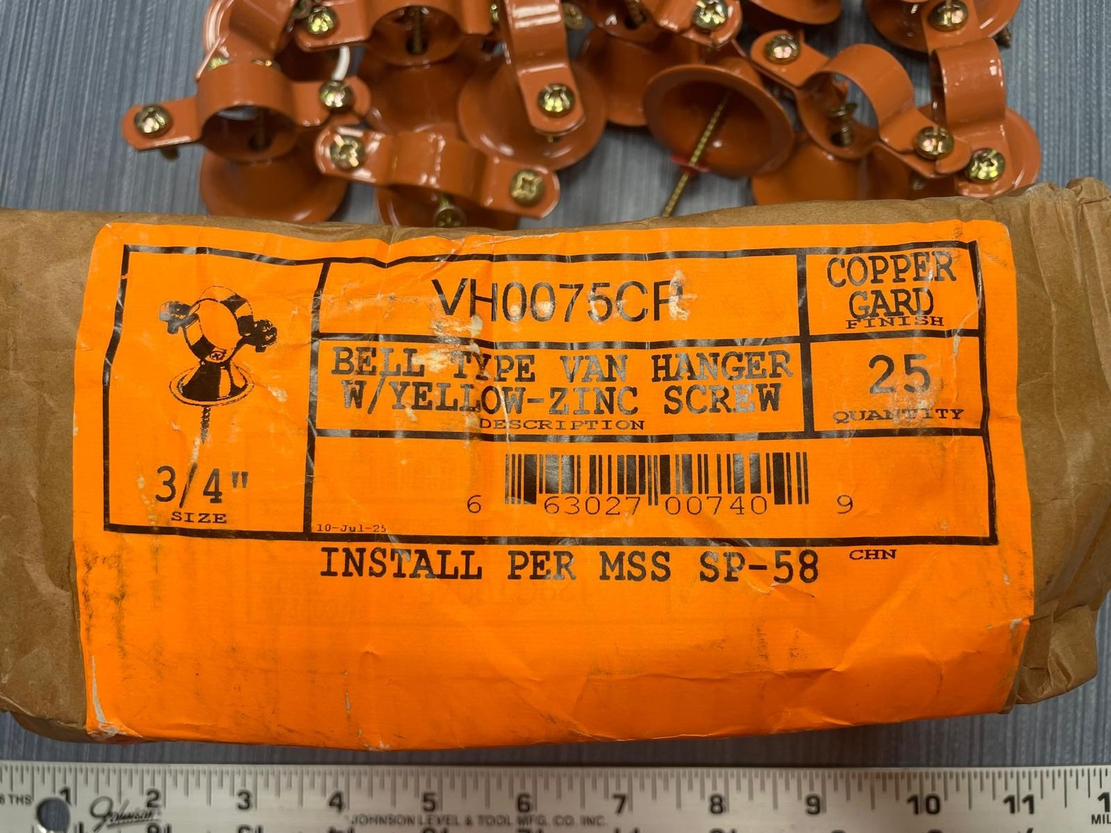 25 x VH0075CP Bell Van Hanger 3/4 in Pipe/Tube Carbon Steel Copper Epoxy Coated