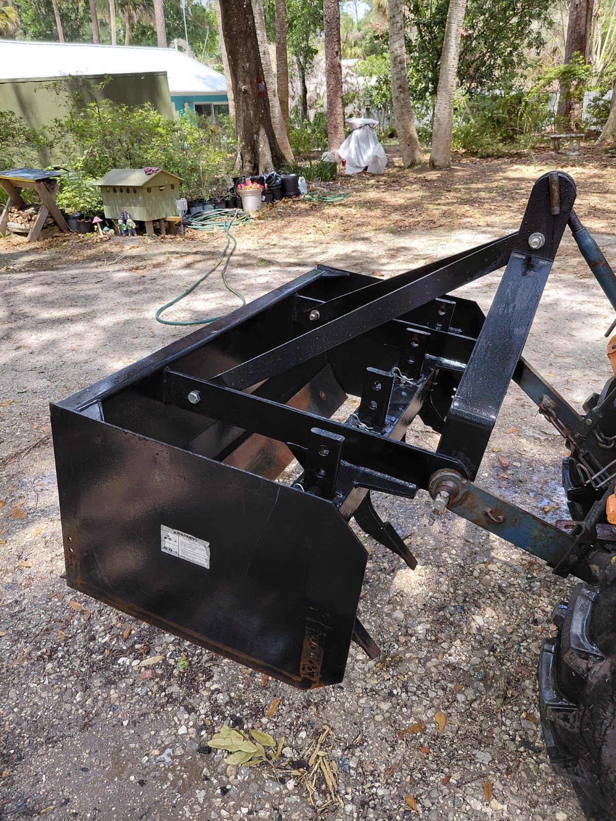 Box Blade/Scraper 48 in. Cat. 1, 3-pt. Hitch, 4 Rippers, NorTrac Brand w/Manual
