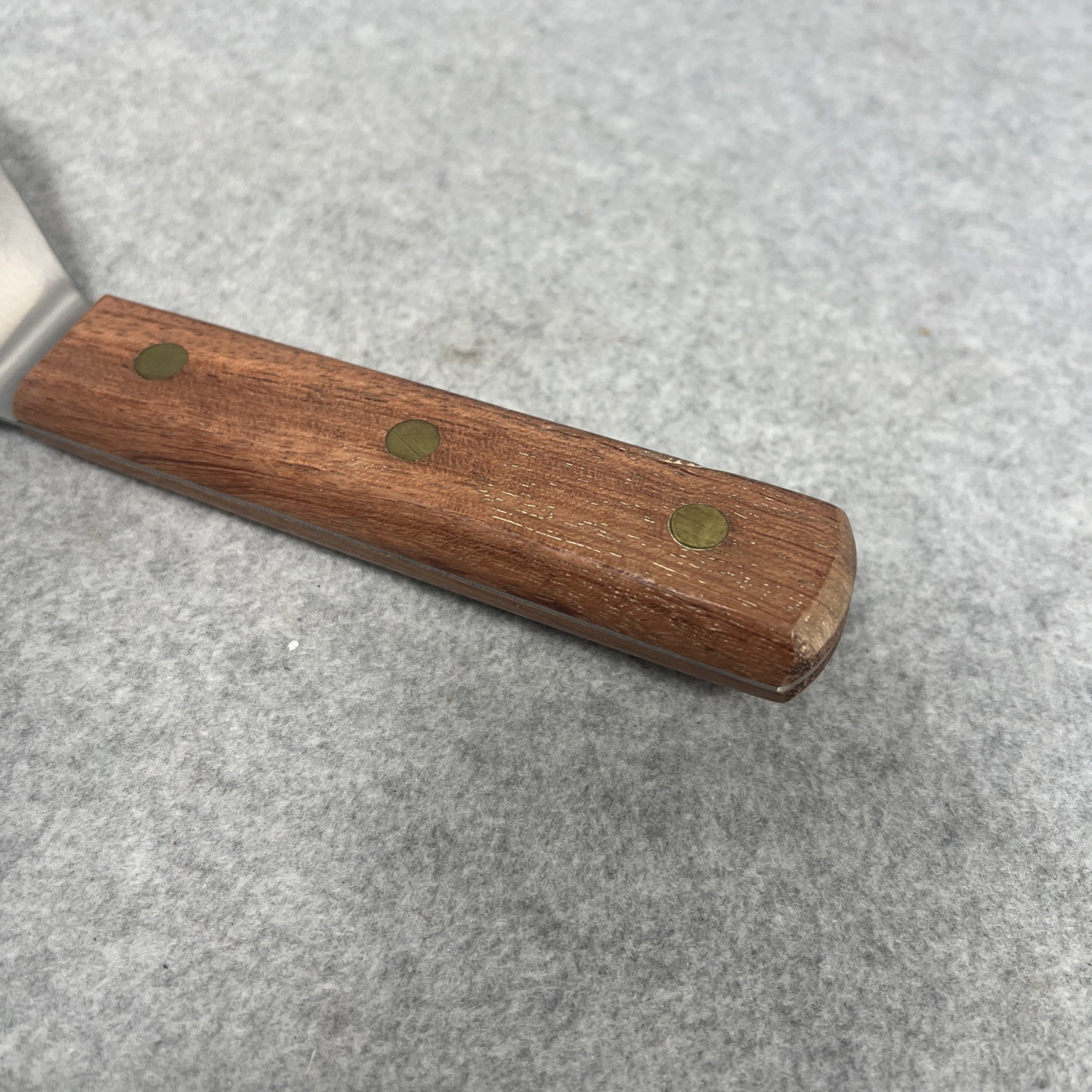 Dexter S8694 Wood Handle 11″ Grill Spatula MADE IN USA – NEW